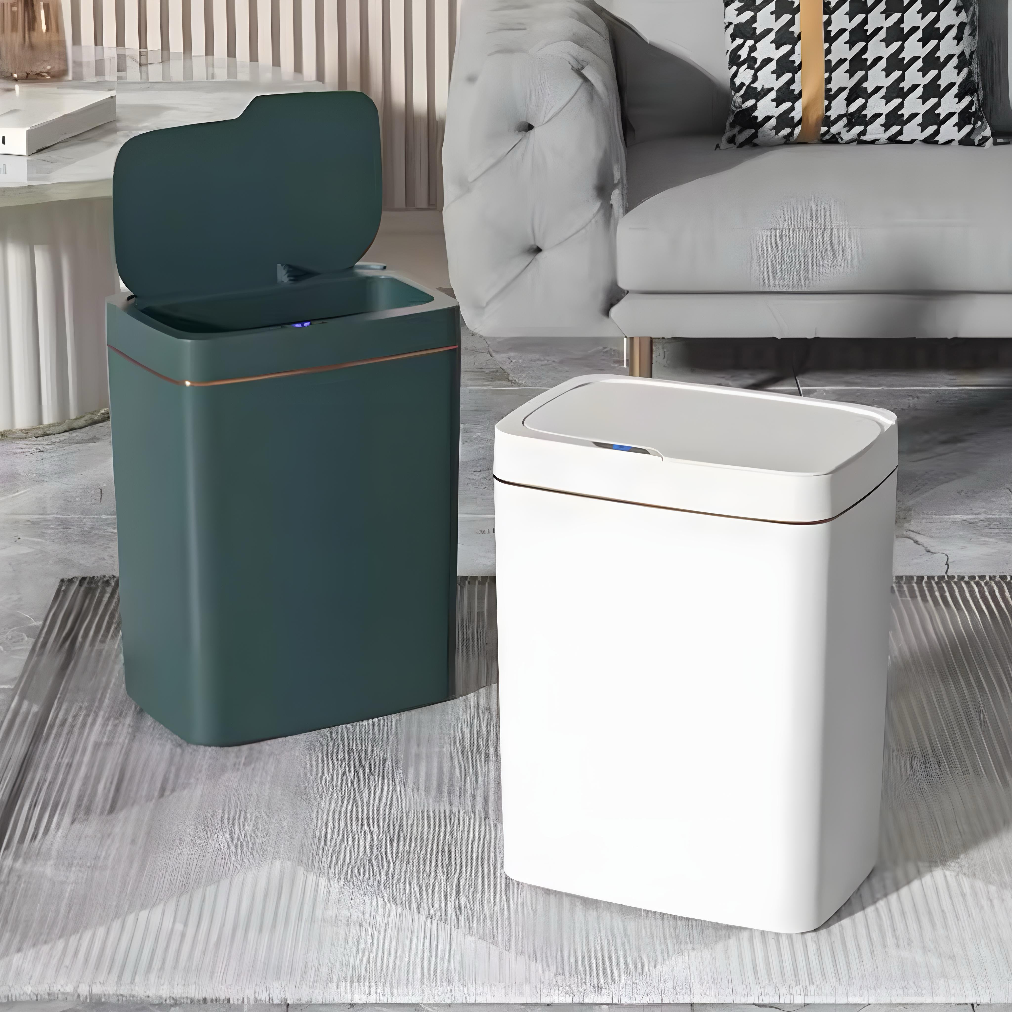 Smart Trash Bin with Automatic Lid